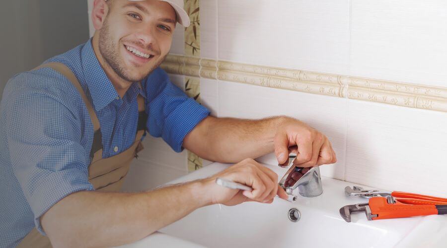 Professional clogged drains services in Shiner, TX